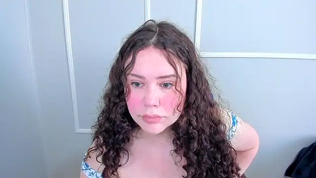 Snapshot of _leana_ chatting on 06-01-26, 03:03 leana online show from 06-01-26, 03:03