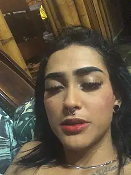 Snapshot of AngellsCollings chatting on 02-23-25, 08:28 AngellsCollings online show from 02-23-25, 08:28