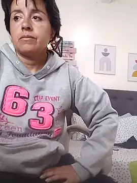 Saori Sann  online show from 10-21-25, 01:34