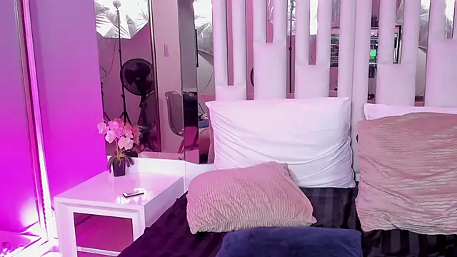 Cloee Rainbow1 online show from 03-13-25, 11:41