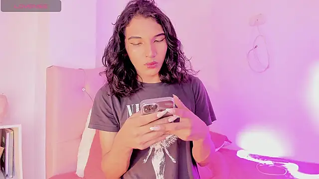 Snapshot of VictoriaBlackfire chatting on 11-11-25, 04:56 VictoriaBlackfire online show from 11-11-25, 04:56