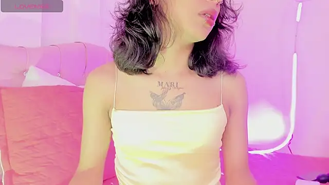 Snapshot of VictoriaBlackfire chatting on 11-15-25, 10:59 VictoriaBlackfire online show from 11-15-25, 10:59