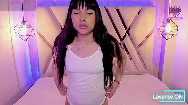 Vera Best  online show from 02-24-25, 03:20