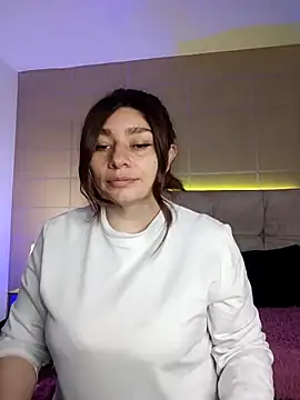  michonne  online show from 11-14-25, 09:02