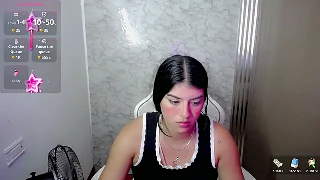 Snapshot of hello_kityy25 chatting on 02-18-26, 02:40 hello kityy25 online show from 02-18-26, 02:40