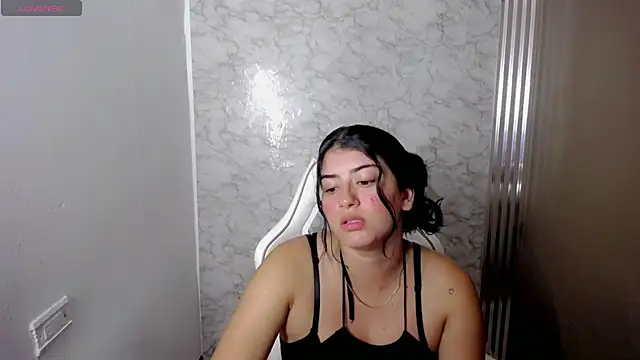 Snapshot of hello_kityy25 chatting on 03-19-26, 02:26 hello kityy25 online show from 03-19-26, 02:26