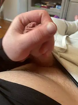 Snapshot of onlyhill chatting on 03-10-26, 06:13 onlyhill online show from 03-10-26, 06:13