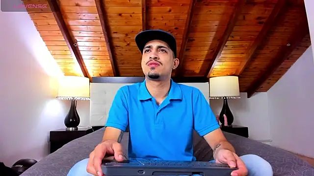 Sebastian Berne online show from 02-11-25, 06:33