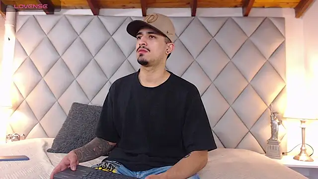 Sebastian Berne online show from 03-03-25, 12:48