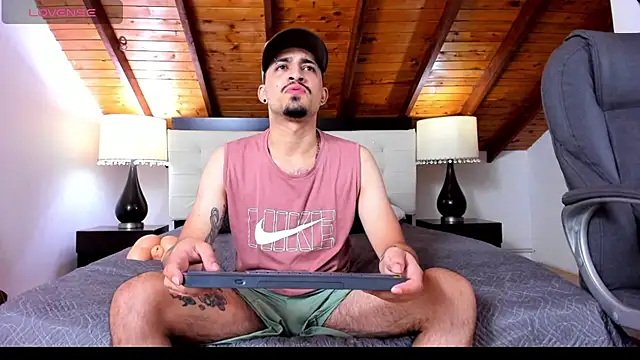 Sebastian Berne online show from 03-22-25, 07:20