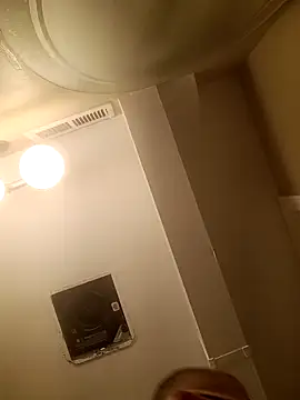 mkestr69 online show from 03-31-26, 06:19