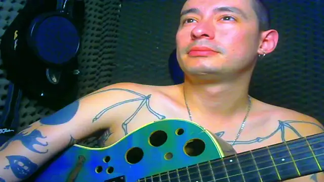 Snapshot of vampireathome chatting on 03-16-25, 06:34 vampireathome online show from 03-16-25, 06:34