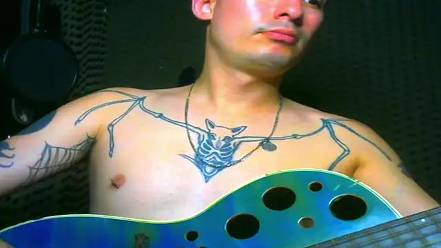 Snapshot of vampireathome chatting on 03-17-25, 04:40 vampireathome online show from 03-17-25, 04:40