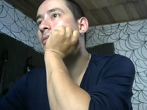 vampireathome online show from 03-25-26, 06:25