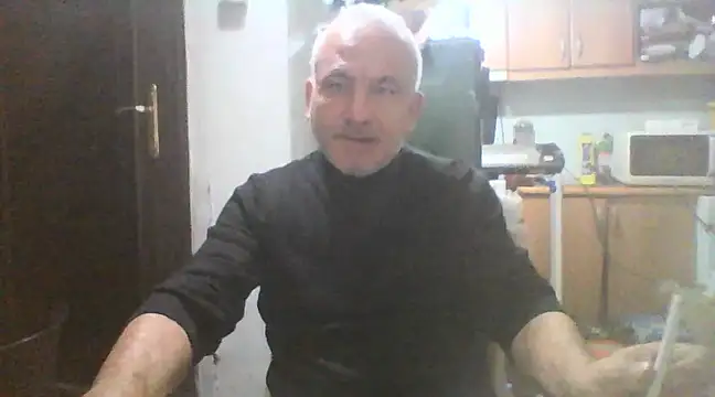 Snapshot of murat7888 chatting on 02-17-25, 01:21 murat7888 online show from 02-17-25, 01:21