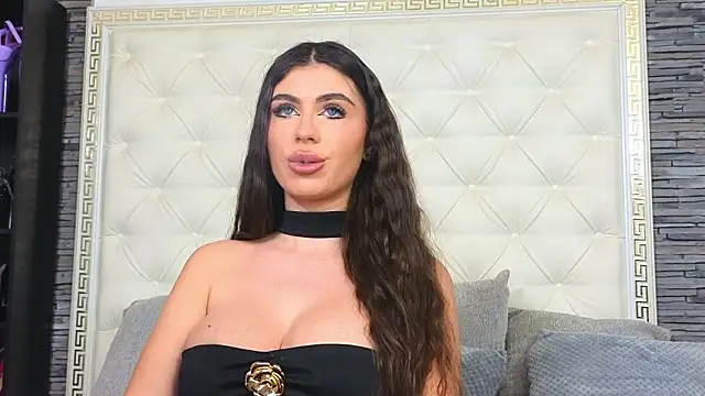 Snapshot of EliteDomina chatting on 02-18-26, 07:37 EliteDomina online show from 02-18-26, 07:37