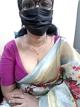 Snapshot of niiveditha chatting on 02-07-25, 10:52 niiveditha online show from 02-07-25, 10:52