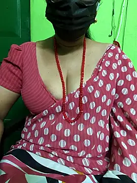 Snapshot of niiveditha chatting on 03-02-25, 12:01 niiveditha online show from 03-02-25, 12:01