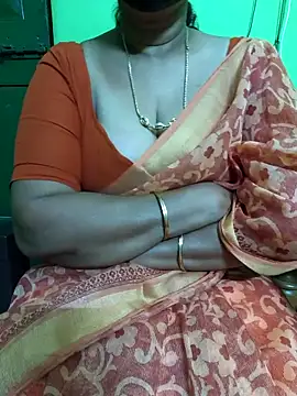 Snapshot of niiveditha chatting on 03-09-25, 12:42 niiveditha online show from 03-09-25, 12:42