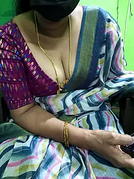 niiveditha online show from 11-04-25, 12:04