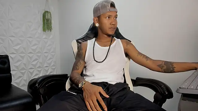 Snapshot of blackdirty420 chatting on 01-07-26, 04:09 blackdirty420 online show from 01-07-26, 04:09