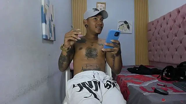 Snapshot of blackdirty420 chatting on 02-18-26, 03:19 blackdirty420 online show from 02-18-26, 03:19