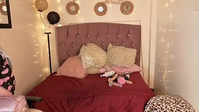 lizha milf online show from 04-16-26, 07:14