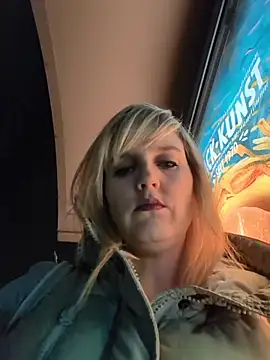 Sexybiene969 online show from 12-04-25, 04:59