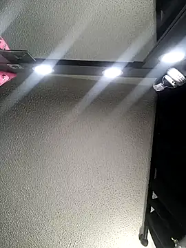 Snapshot of soy_valu chatting on 11-21-25, 02:21 soy valu online show from 11-21-25, 02:21