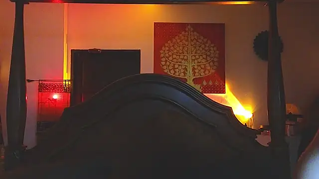 Snapshot of DemiDee chatting on 12-25-24, 02:45 DemiDee online show from 12-25-24, 02:45