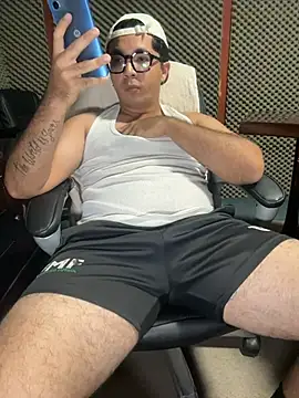 Diegovilla20 online show from 06-21-26, 10:34