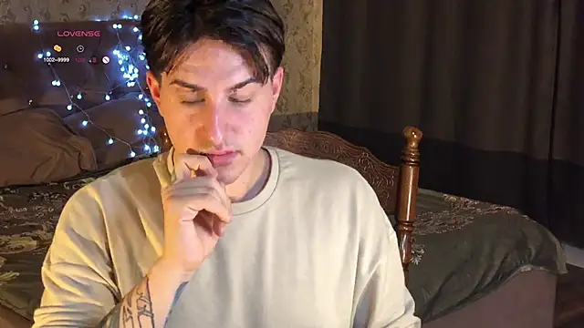 dark-willoww online show from 02-14-25, 05:57