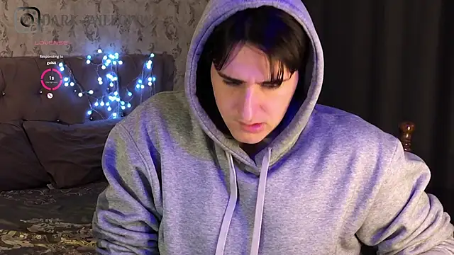 dark-willoww online show from 02-19-25, 09:03