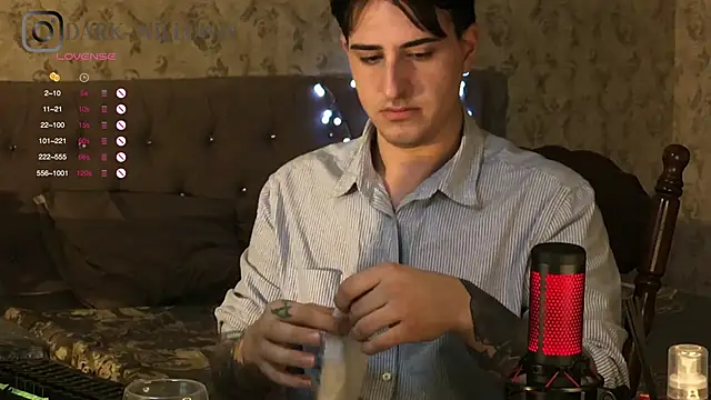 dark-willoww online show from 02-20-25, 08:58