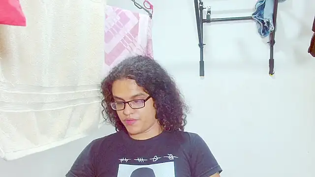 Diane blossom online show from 03-08-25, 03:17