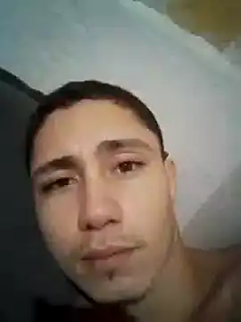 Snapshot of shuelldin chatting on 03-11-25, 09:04 shuelldin online show from 03-11-25, 09:04