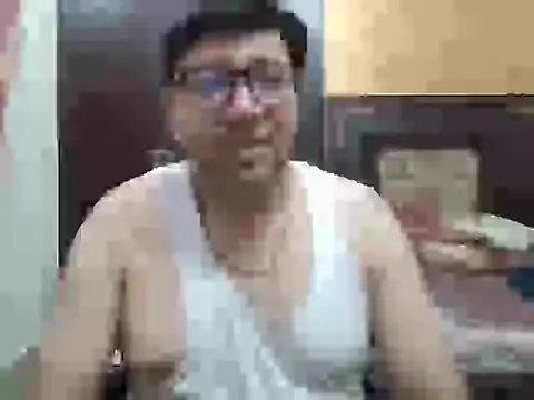 Snapshot of innocentboy1987 chatting on 02-17-25, 08:09 innocentboy1987 online show from 02-17-25, 08:09