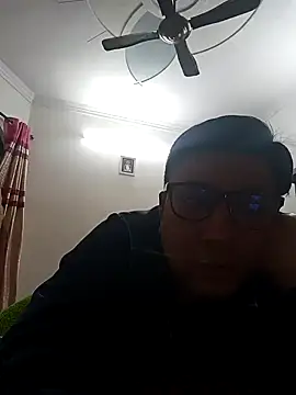 Snapshot of innocentboy1987 chatting on 03-04-25, 04:49 innocentboy1987 online show from 03-04-25, 04:49