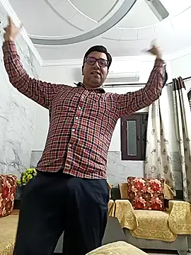 Snapshot of innocentboy1987 chatting on 03-17-25, 11:42 innocentboy1987 online show from 03-17-25, 11:42