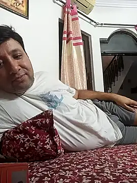 Snapshot of innocentboy1987 chatting on 09-26-25, 09:35 innocentboy1987 online show from 09-26-25, 09:35