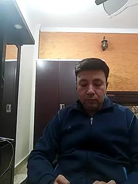 Snapshot of innocentboy1987 chatting on 12-01-25, 09:47 innocentboy1987 online show from 12-01-25, 09:47