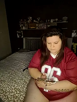 Snapshot of kitsune_giada chatting on 03-14-25, 05:24 kitsune giada online show from 03-14-25, 05:24