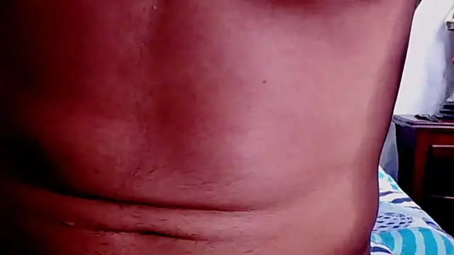 Snapshot of Bull_Xvi chatting on 11-24-25, 05:29 Bull Xvi online show from 11-24-25, 05:29