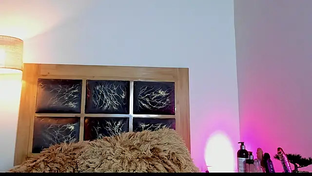 alejandra-cortes online show from 10-31-25, 11:11