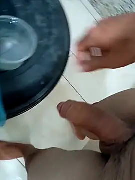 garoto-pirocudo online show from 03-14-25, 03:37