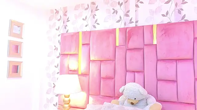 ArianaFranco online show from 07-14-26, 12:44