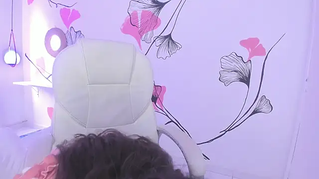 Isabela Fiorelli online show from 03-01-25, 06:32