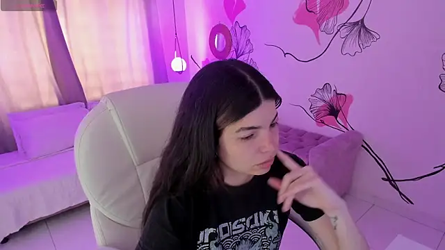 Isabela Fiorelli online show from 04-14-26, 01:17