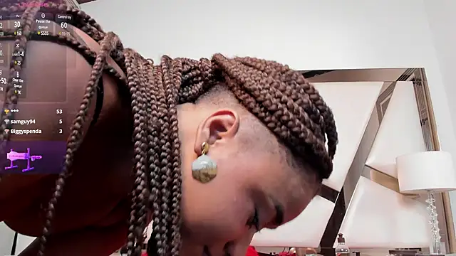 Snapshot of AgathaBladee chatting on 02-11-25, 10:39 AgathaBladee online show from 02-11-25, 10:39