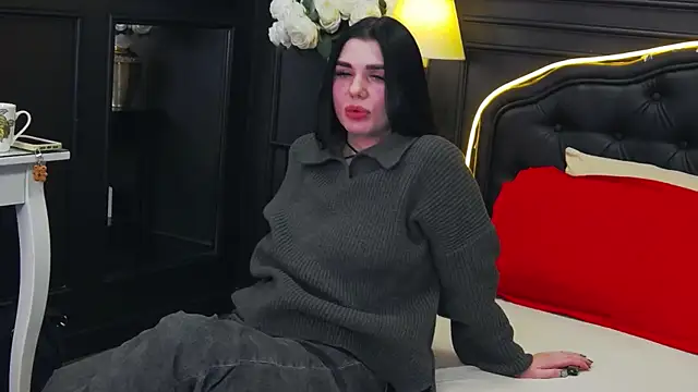 MaeveMoon online show from 02-07-25, 08:10